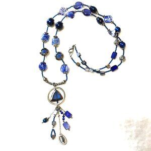 Vintage Blue Bead Silvertone Pendant Bead Necklace